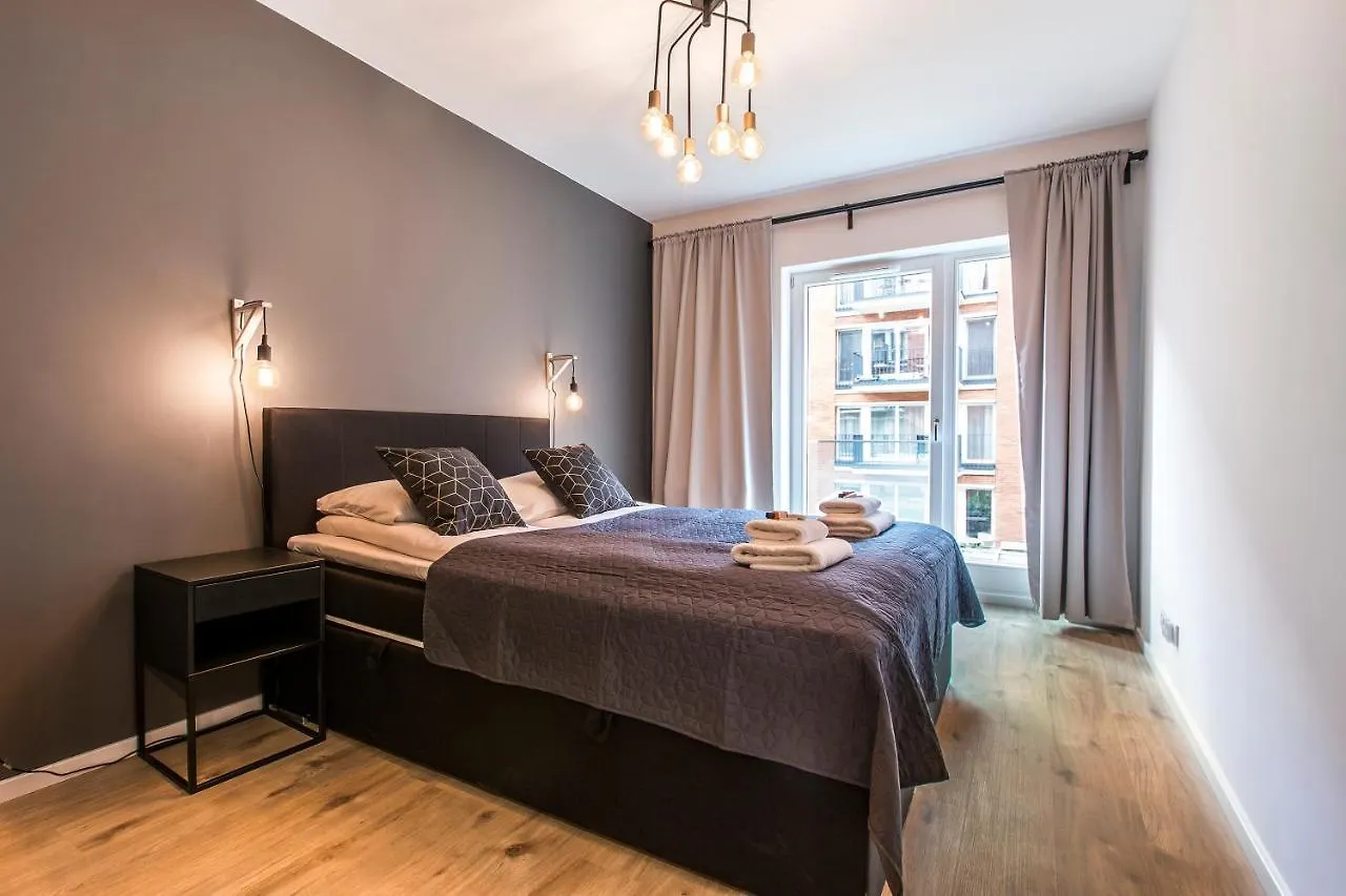 City Break Gdansk Rajska 8 Apartamenty 3*,