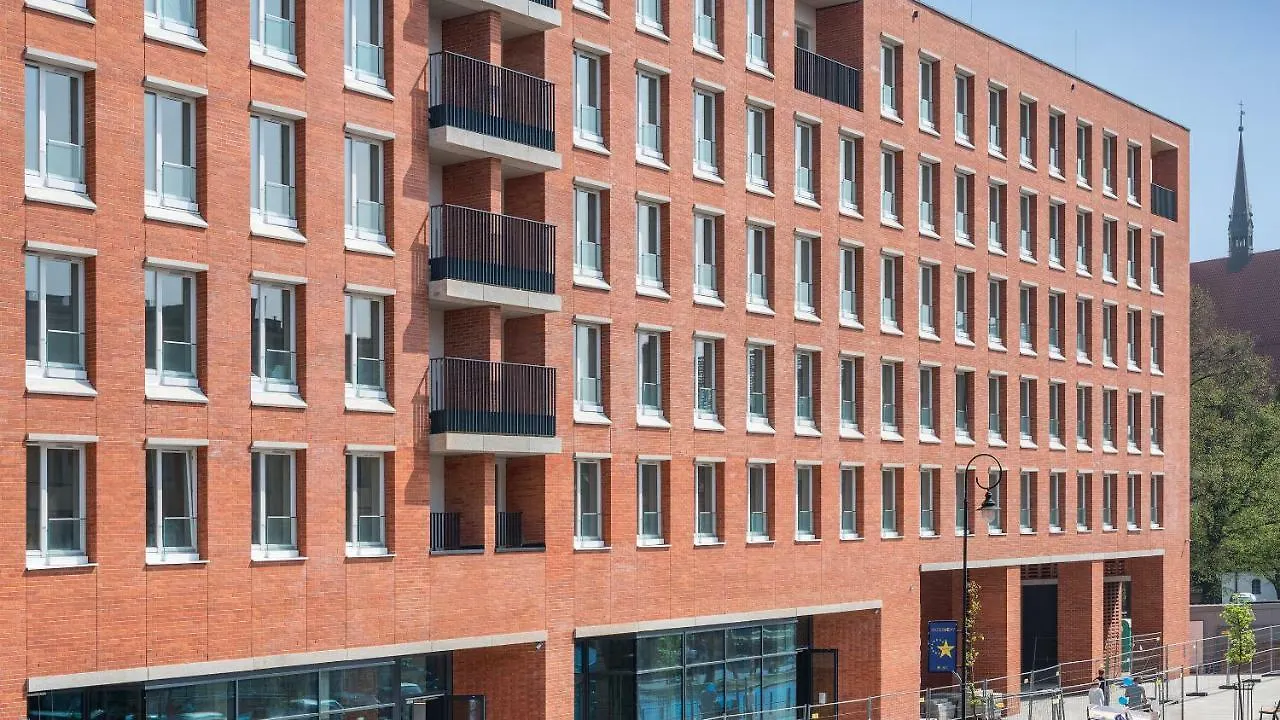 City Break Gdansk Rajska 8 Apartamenty 3*,