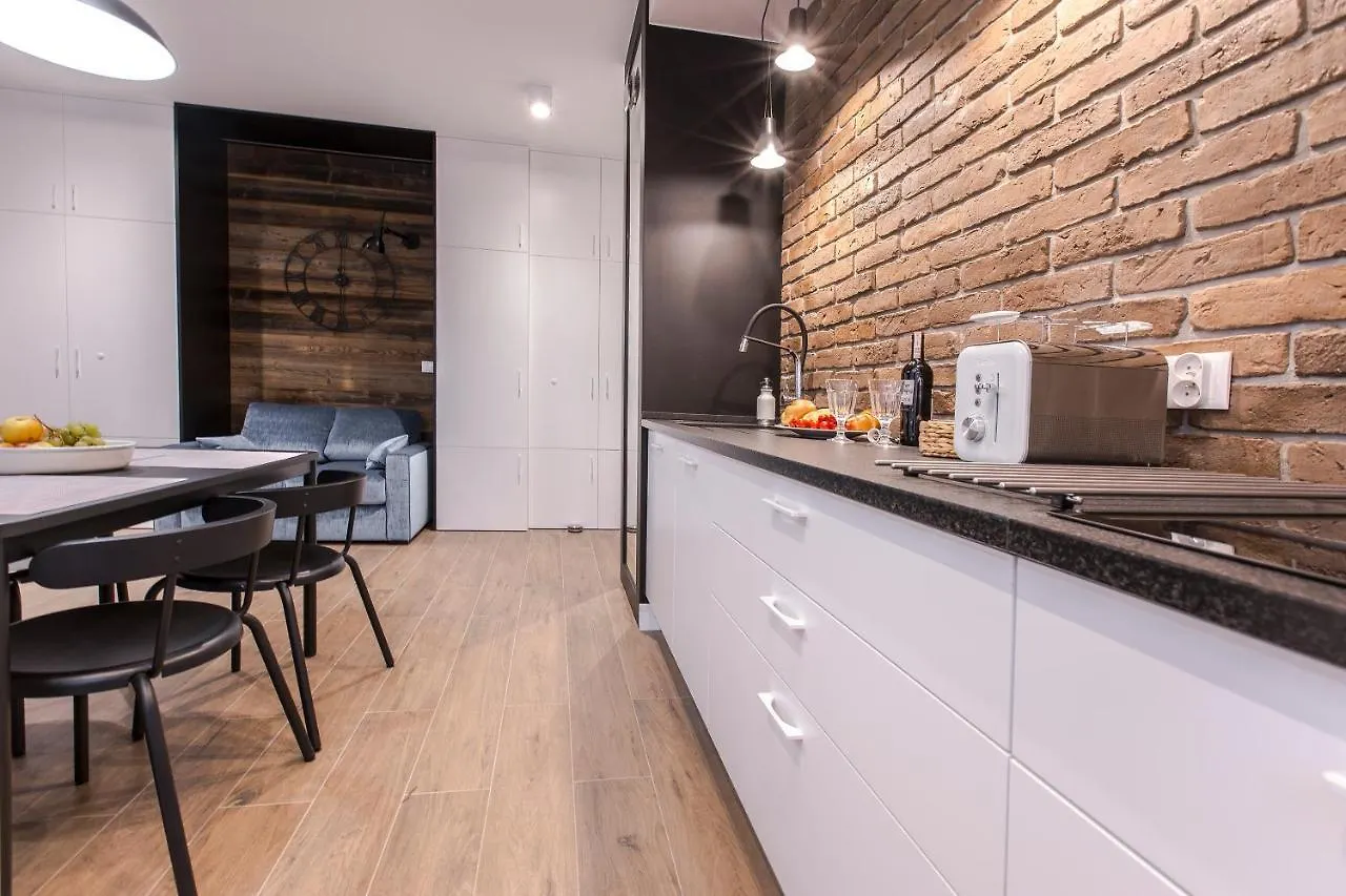 City Break Gdansk Rajska 8 Apartamenty 3*,